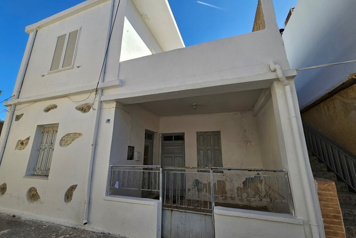 Realty photo 3