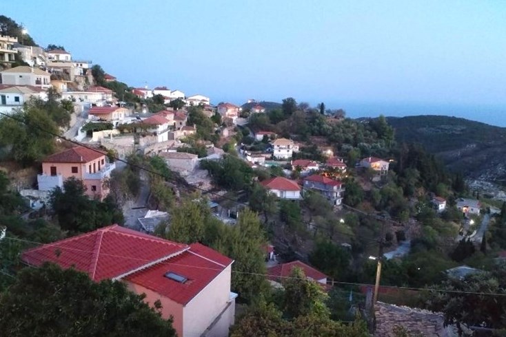 Realty photo 2