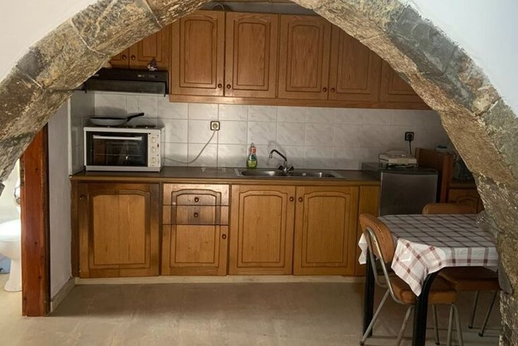 Realty photo 2