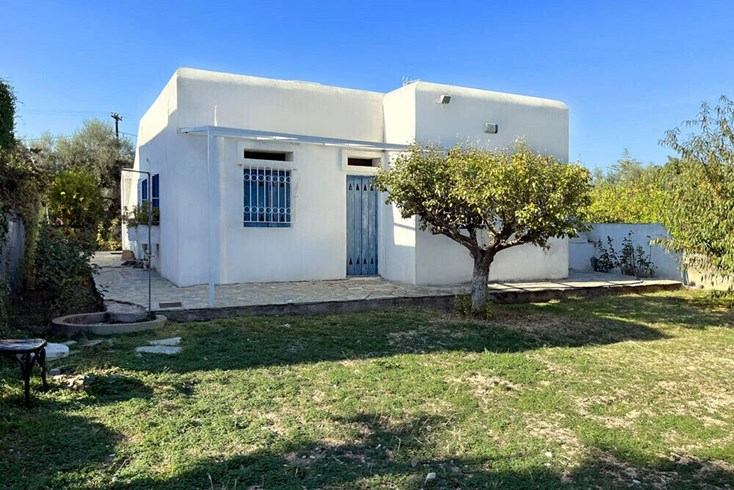 Realty photo 2
