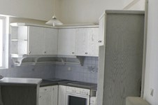 Property 615 photo 2