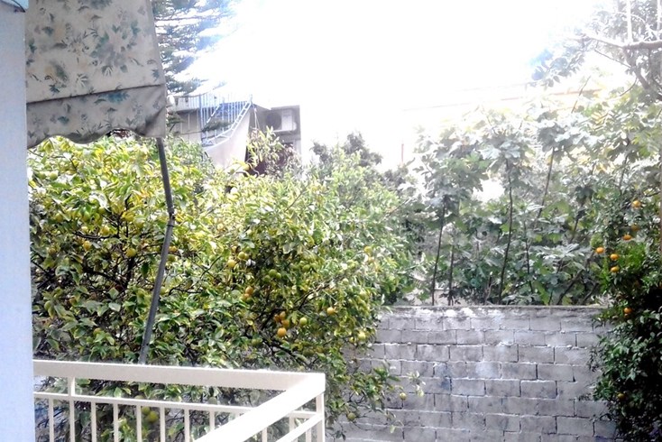 Realty photo 1