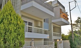 Flat 90 m² in Eastern Peloponnese