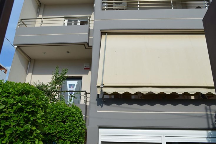 Realty photo 2