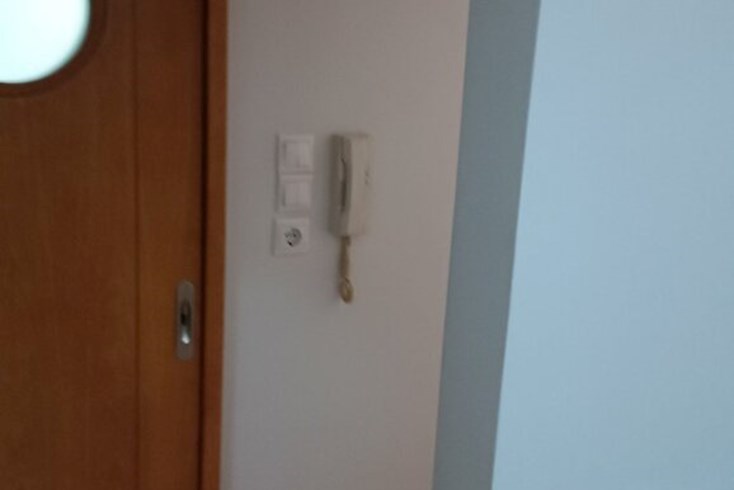 Realty photo 2