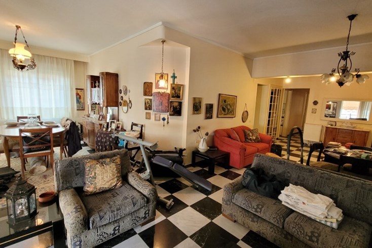 Realty photo 1
