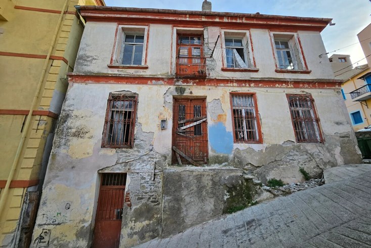 Realty photo 3
