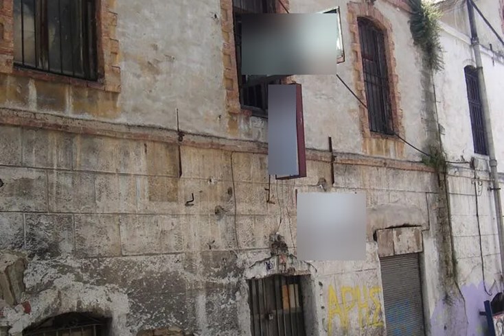 Realty photo 2