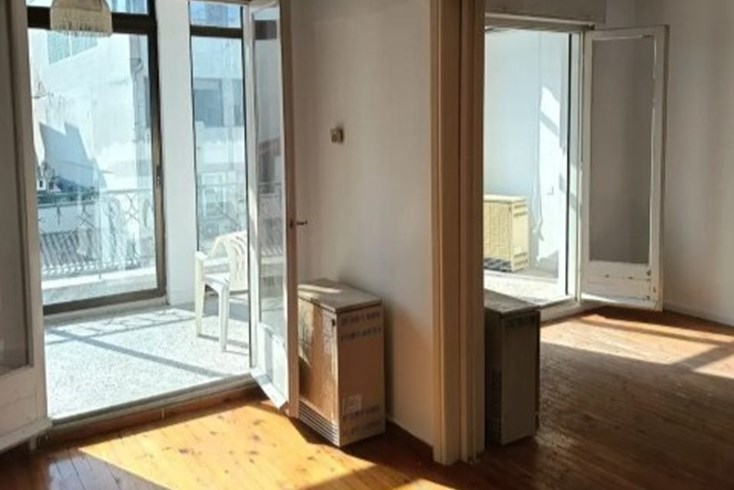 Realty photo 3