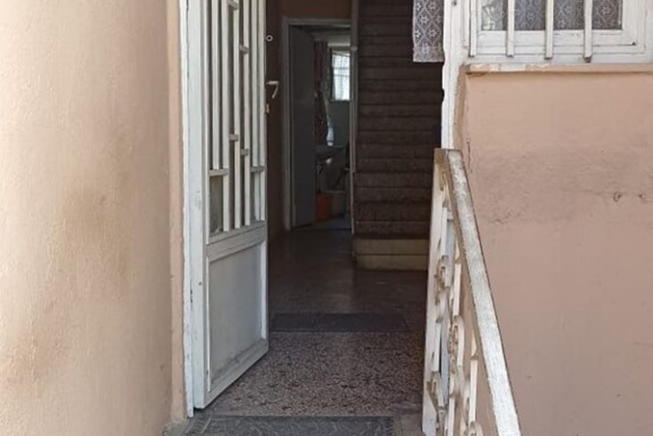 Realty photo 2