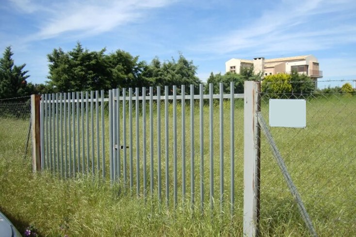 Realty photo 2