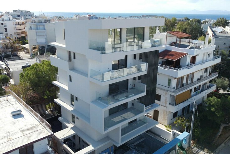 Realty photo 1
