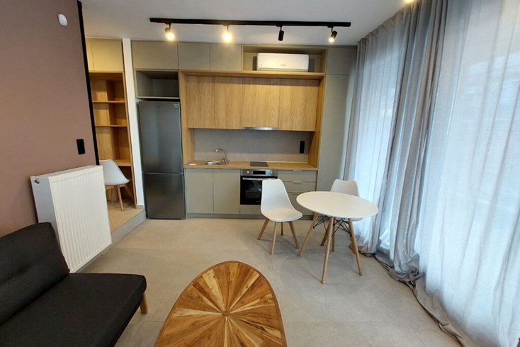Realty photo 3