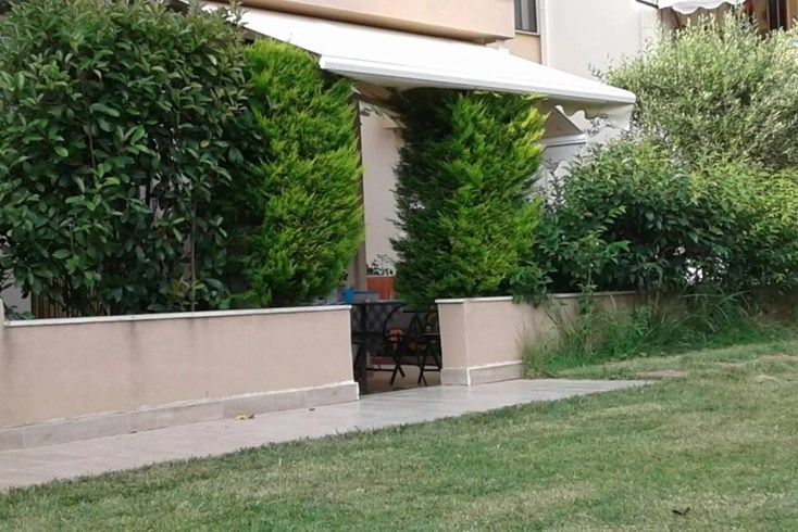 Realty photo 2