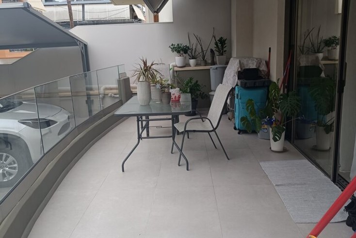 Realty photo 1