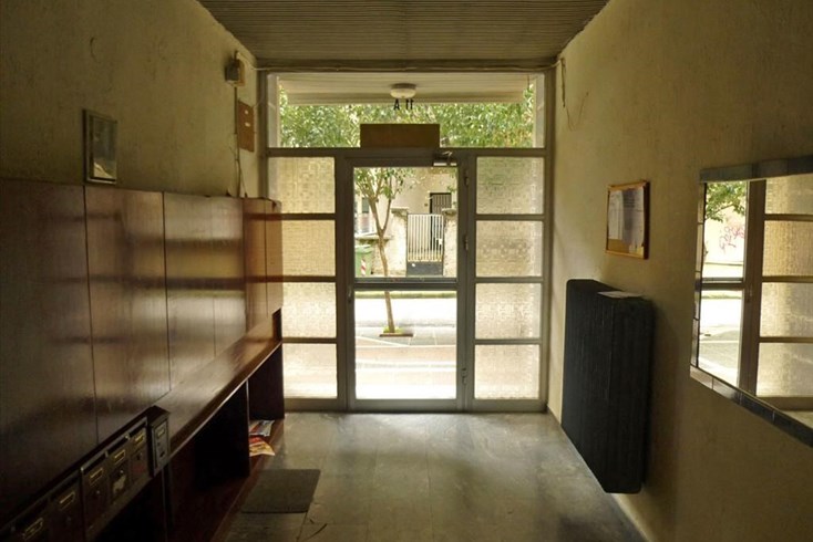 Realty photo 1