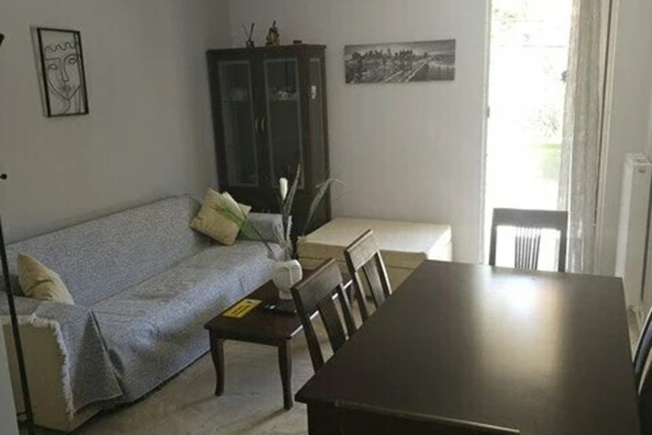 Realty photo 2