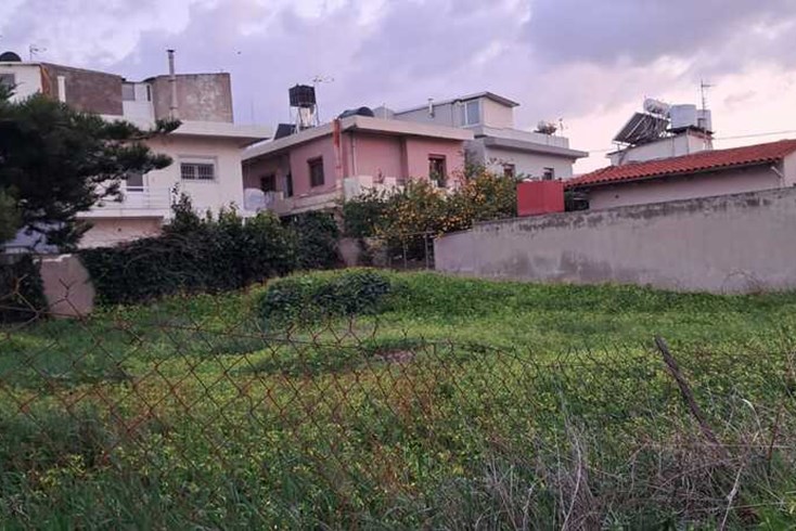Realty photo 2