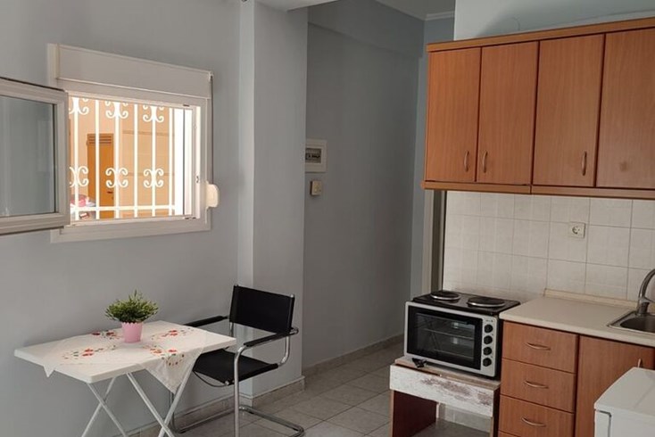Realty photo 1