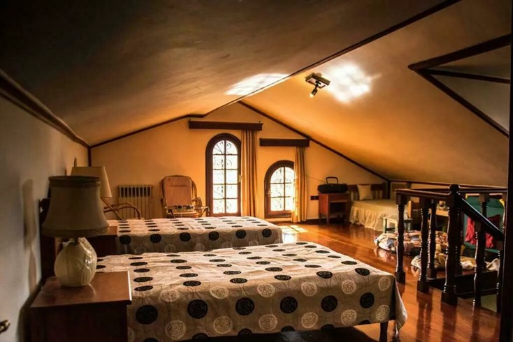 Realty photo 2