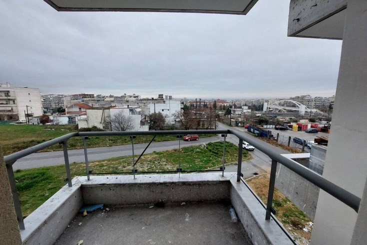 Realty photo 1