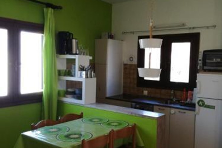 Realty photo 1