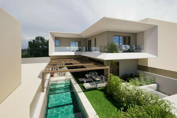 Realty photo 1