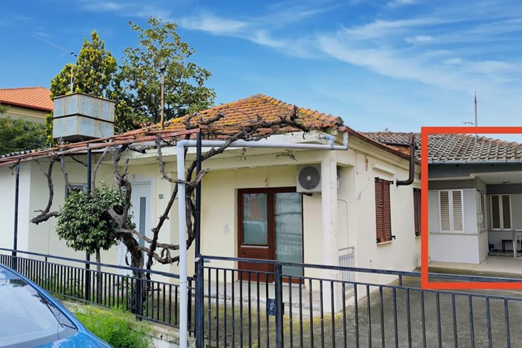 Realty photo 1