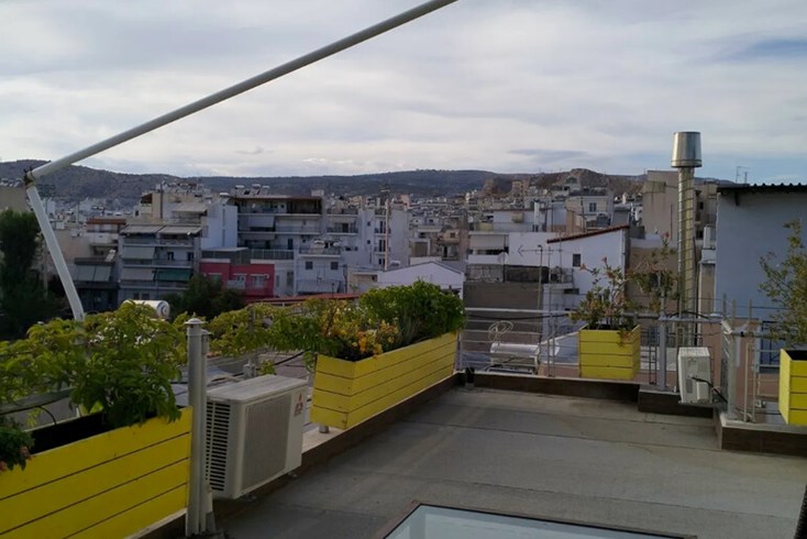 Realty photo 1