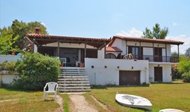 Villa 210 m² in Eastern Peloponnese