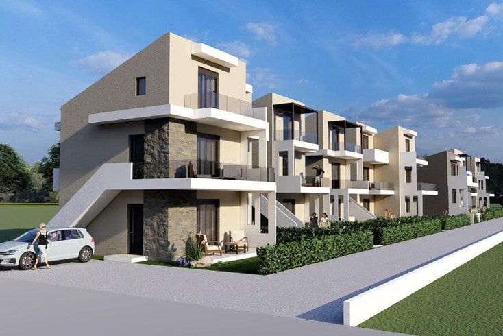 Realty photo 1