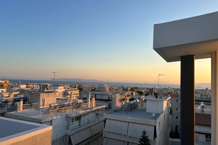 Realty photo 2