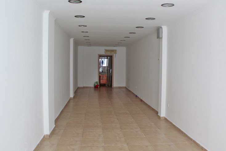 Realty photo 1