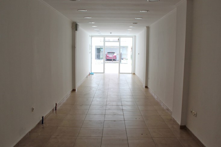 Realty photo 2