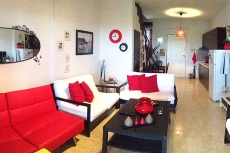 Realty photo 2