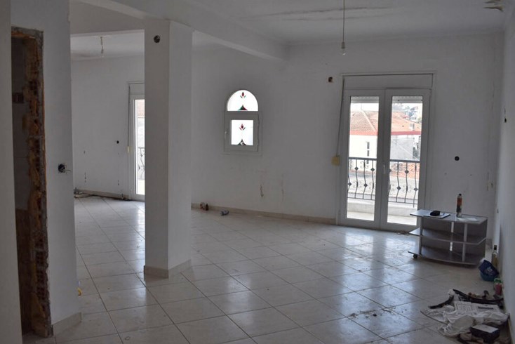 Realty photo 2