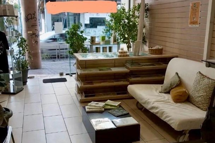 Realty photo 2