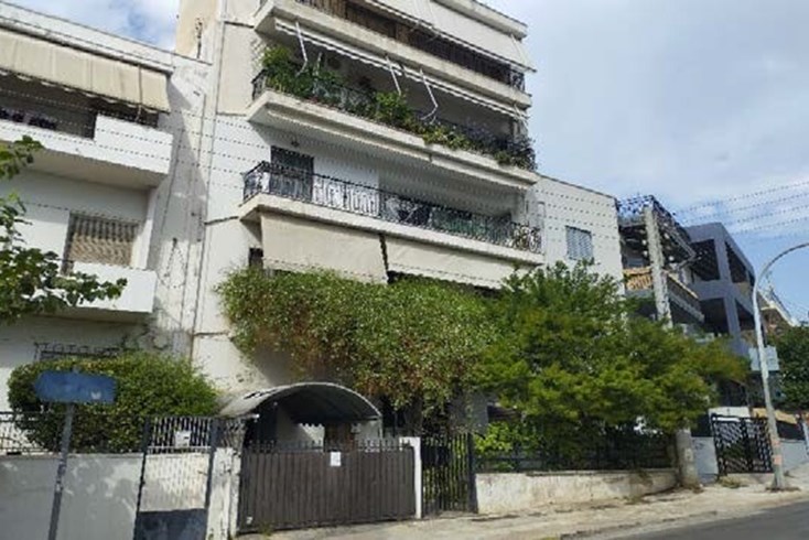 Realty photo 2