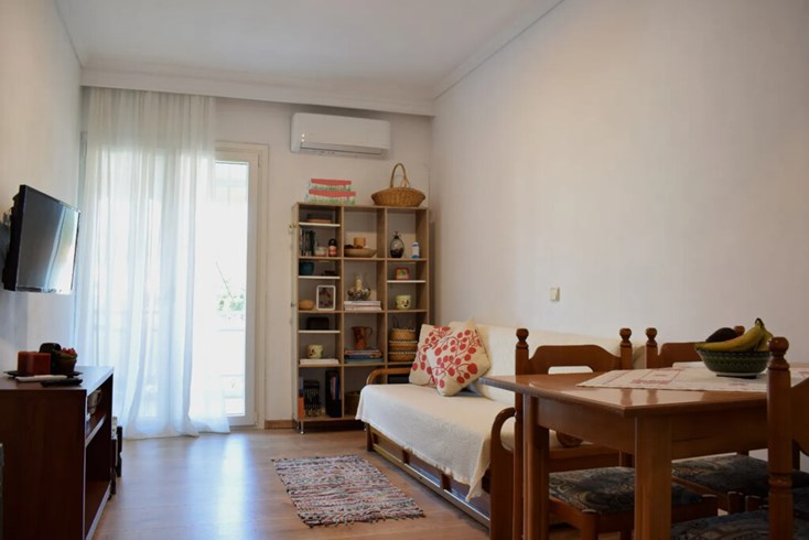 Realty photo 2