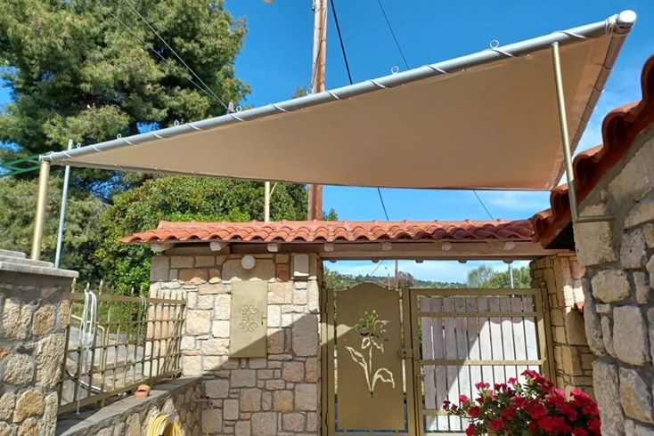 Realty photo 2