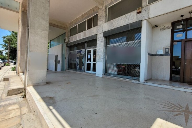 Realty photo 2