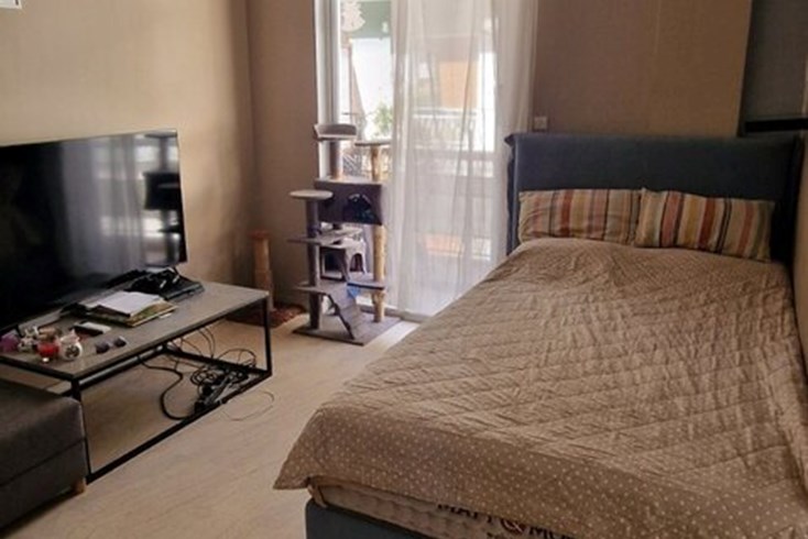 Realty photo 1