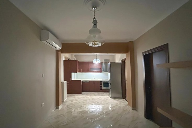 Realty photo 2