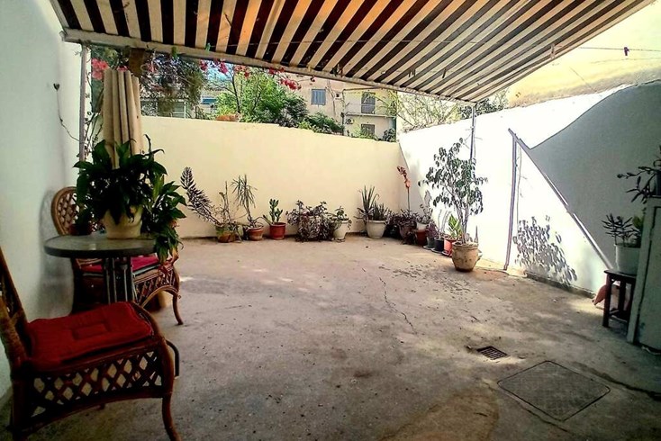 Realty photo 2