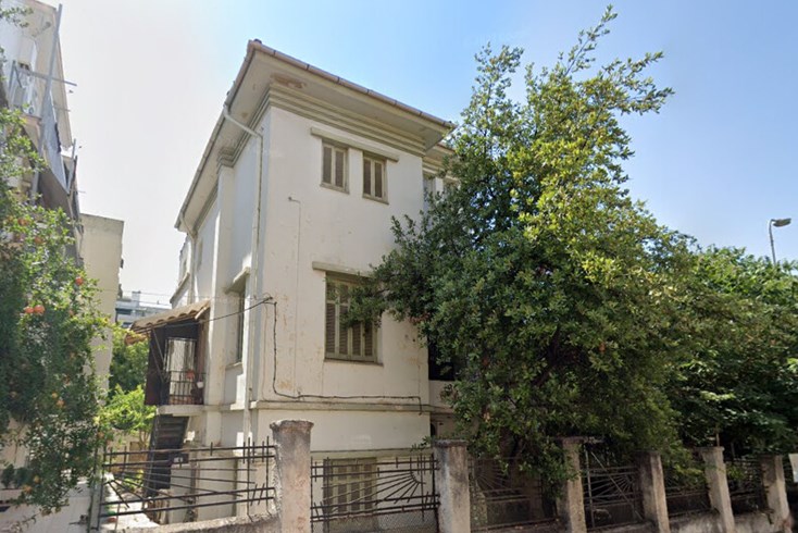 Realty photo 1