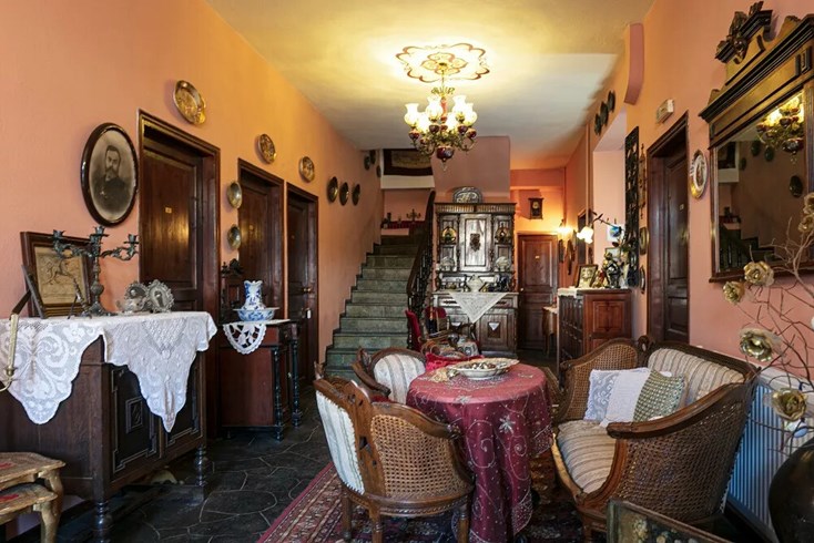 Realty photo 3