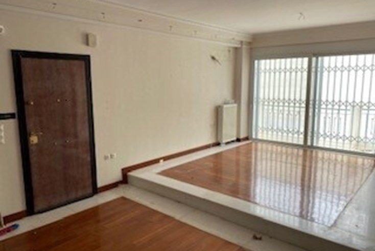 Realty photo 2