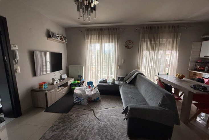 Realty photo 1