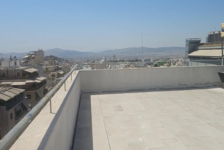 Realty photo 3