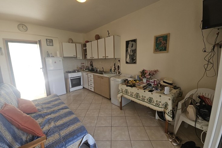 Realty photo 1